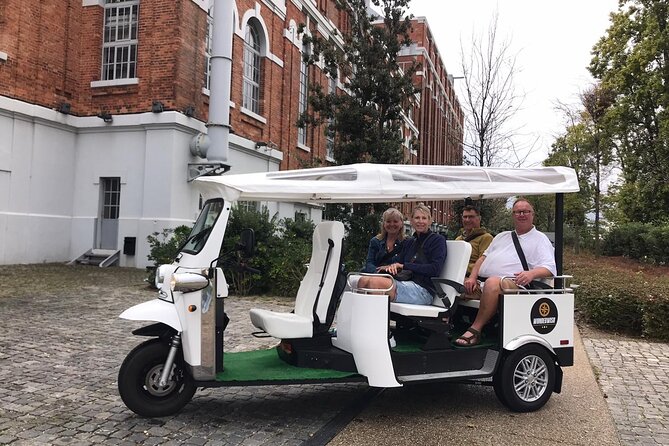 Lisbon 1h30 Tuk-Tuk Tour: The best way to visit the city - From Restoradores Square to Rossio: Lisbon’s grand boulevard energy