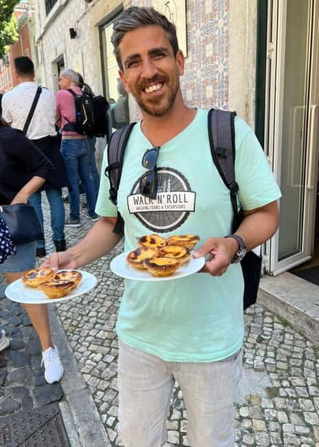 Lisbon: 2.5-hour city tour with 4 local tastings - Meeting in Alfama: find the guide near Largo do Chafariz de Dentro
