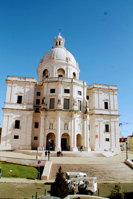 Lisbon:2-hour sightseeing TukTuk Tour with free Pickup - Practical tips to make your Tuk Tuk time smoother