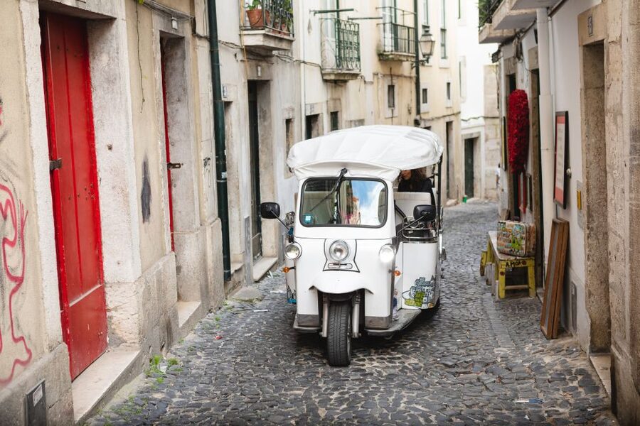Lisbon: 2h Old Lisbon Tuk Tuk Tour - What the Tastings Add: Ginjinha or Pastel de Nata