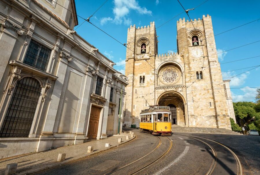Lisbon: 3-Hour Historical Tour - Baixa’s main squares: Rossio and Praça do Comércio in context
