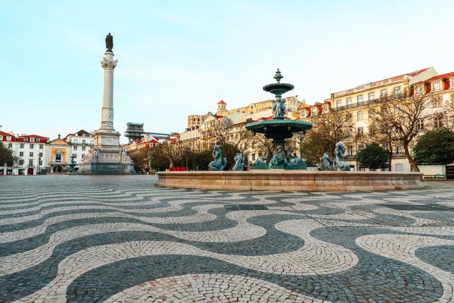 Lisbon: 3-Hour Historical Tour - Bairro Alto and Chiado: the neighborhoods that turn the city on