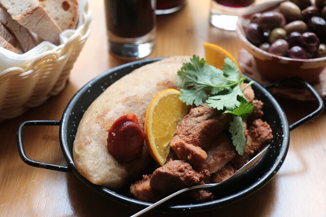 Lisbon 4 Foodies Tour - From Street Food to Awarded Chefs’ Portuguese Delicacies - Why This Lisbon Food Tour Is a Smart Way to Eat