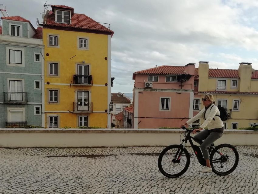 Lisbon: 7 Hills Panoramic Guided Tour by E-Bike - How the guide turns hills into history and culture (not just stops)