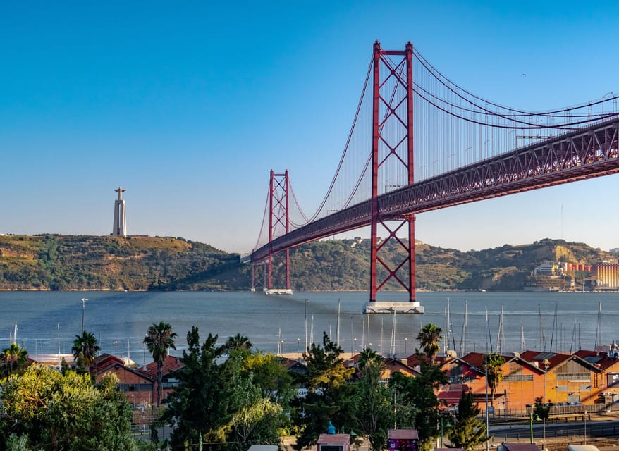Lisbon: 8 Hour Private Tour through Lisbon (up to 7 people) - Comfort and guidance: what the car-and-guide setup changes
