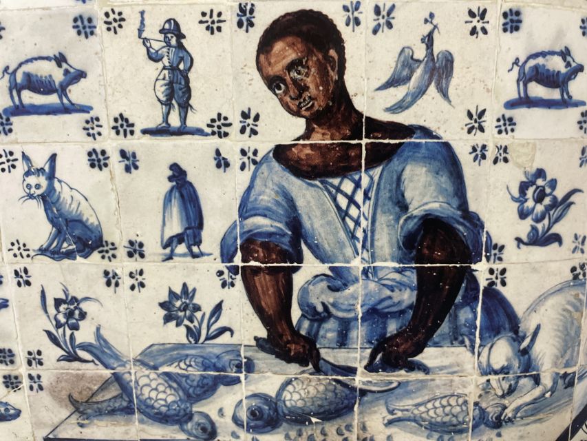 Lisbon: African History and Heritage Walking Tour - Rua Cor de Rosa and Rossio: integration in neighborhoods, not ideals