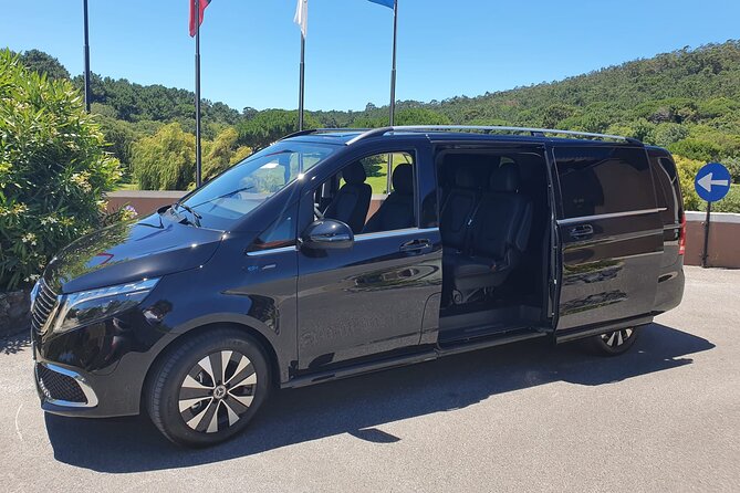 Lisbon Airport Group Transfer to Cascais or Estoril (Van Service) - Airport arrivals: how the meeting point actually prevents confusion