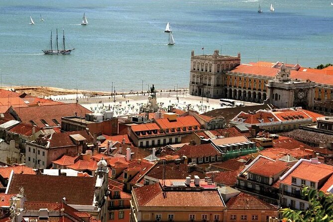 Lisbon Airport (LIS) Private Transfer to Lisbon City/Hotels - Vehicle Size and Route Timing: What 20 Minutes Can Turn Into