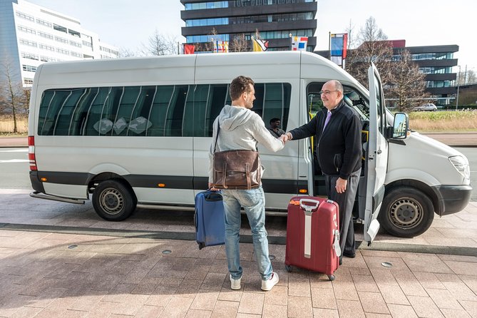 Lisbon Airport Private Arrival Transfer (Airport to Lisbon Hotels or Address) - Inside the Ride: Clean Cars, Quick Tips, and Rain-Friendly Service