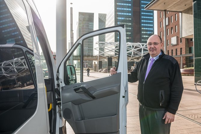 Lisbon Airport Private Departure Transfer (Lisbon Hotels or Address to Airport) - Lisbon airport transfer, minus the public-transport scramble