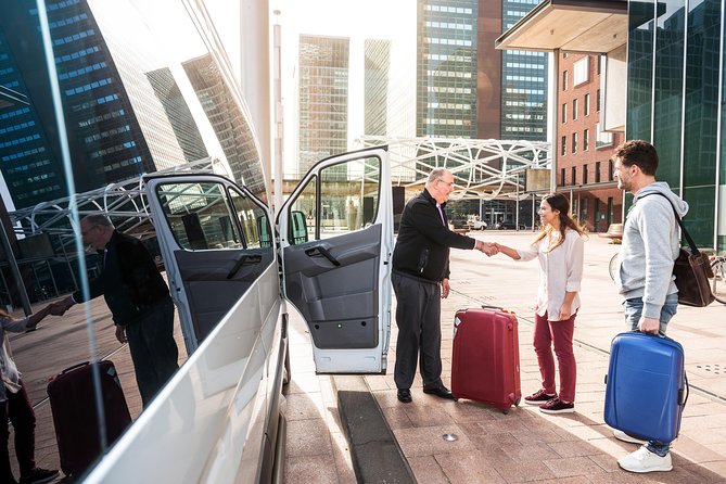Lisbon Airport Private Departure Transfer (Lisbon Hotels or Address to Airport) - The ride itself: what you should expect in those ~35 minutes