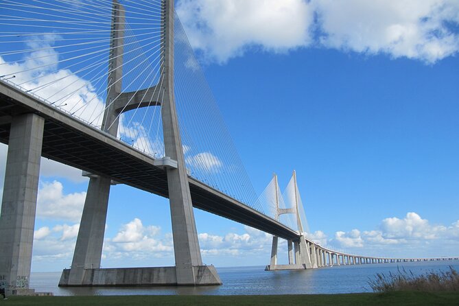 Lisbon Airport Private Transfer to Comporta - Inside the ride: private vehicle comfort, GPS, Wi-Fi, and luggage rules