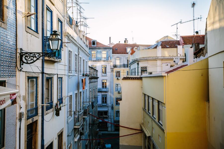 Lisbon: Alfama Walking Tour - From the Graça viewpoint into Alfama’s narrow streets
