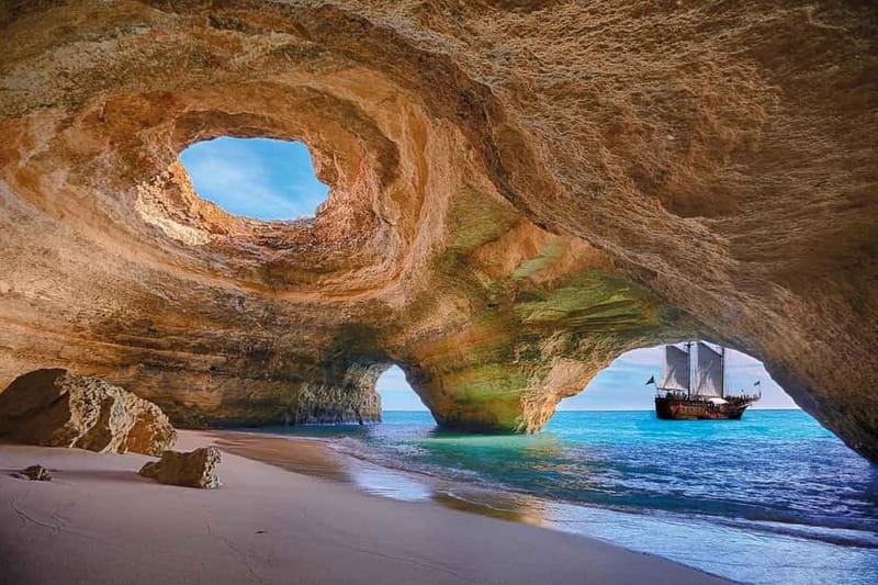 Lisbon: Algarve, Benagil Cave, Carvoeiro & Lagos Day Trip - Lisbon to the Algarve in 12 hours: where the time goes