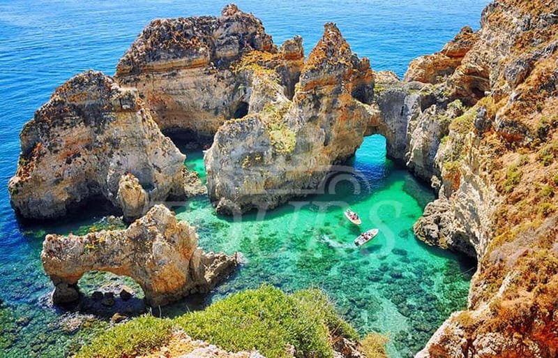 lisbon: algarve, benagil cave, portimao, Lagos private tour. - Getting picked up in Lisbon-area comfort