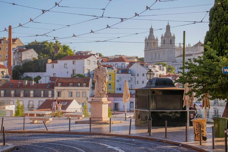Lisbon: All Viewpoints Tuk-Tuk Tour with a True Local Guide - Alfama start: Santa Luzia’s tiles and Portas do Sol’s postcard angle