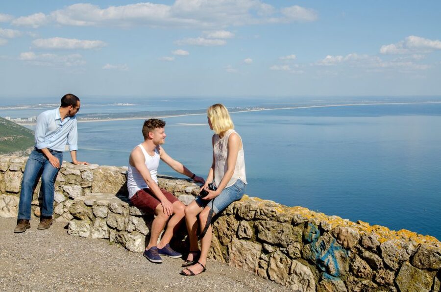 Lisbon: Arrábida and Sesimbra Day Trip with Wine - From Hard Rock Café to the Vasco da Gama Bridge: Your Morning Start