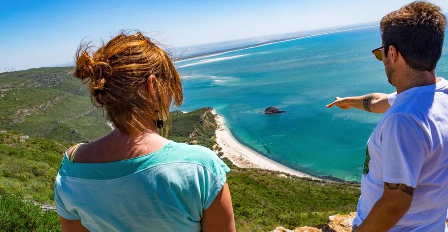 Lisbon: Arrábida Natural Park and Sesimbra Day Trip - A Day Trip That Swaps Lisbon Streets for Atlantic Cliffs