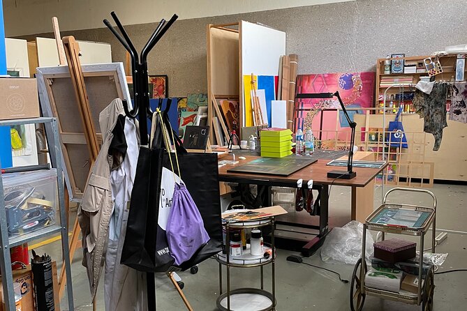Lisbon Art & Culture Journey: Meet the Artist & Portuguese Lunch - Lisbon’s Estrada da Torre meet point and the Safra LX arts hub vibe