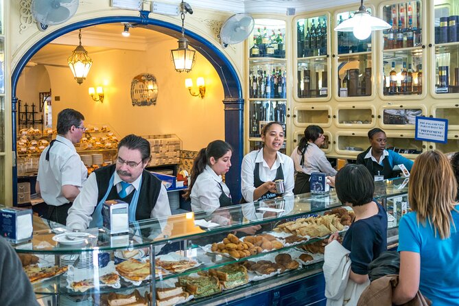 Lisbon at your own pace- Private Guided Historical Tour in Lisbon - First Stop Energy: Marques do Pombal and Praca do Comércio’s Big City Moment