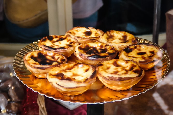 Lisbon: Belém Hop-On Hop-Off Bus Tour 24-Hour Ticket - Included perks that can stretch your budget