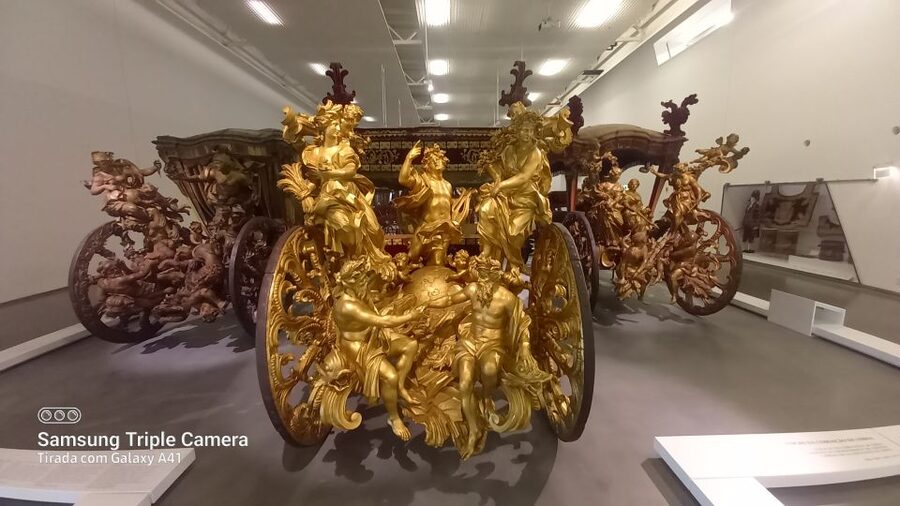 Lisbon: Belem, Jeronimos Monastery, and Coach Museum Tour - Skip-the-line entry at Mosteiro Jerónimos (and why it matters)