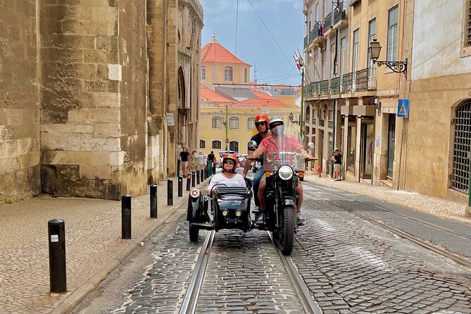 Lisbon: Belem Motorcycle Side-car Tour - Bica Funicular at Lisbon Serviced Apartments: The Uphill Neighborhood Feeling