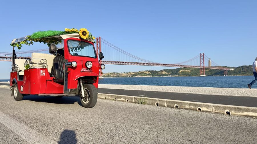 Lisbon: Belém, Sightseeing Tour by Tuk-Tuk - Pickup Choices That Get You Rolling Fast