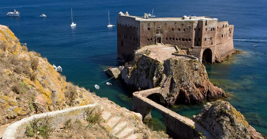 Lisbon: Berlenga Island Full Day Tour - Meeting at My Story Hotel Figueira and the Lisbon-to-Peniche Drive