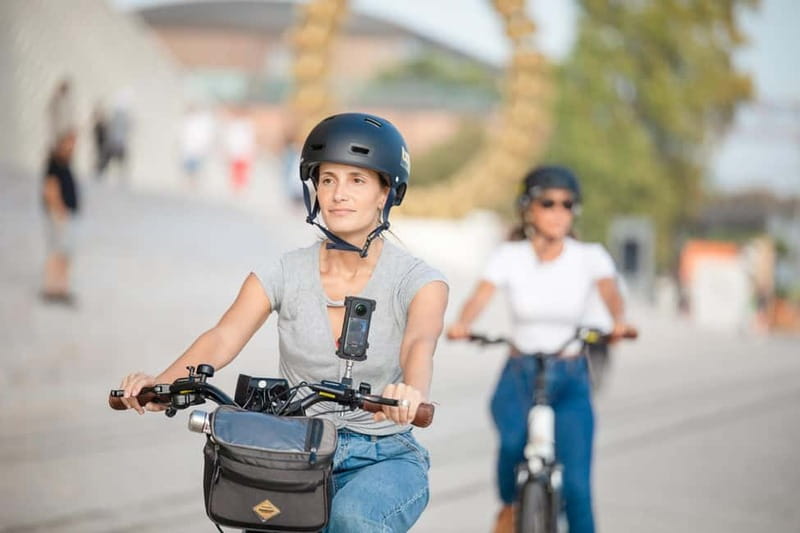Lisbon Bike Rental Explore At Your Pace - Price and Logistics: deposits, ID, and timing that can trip you up