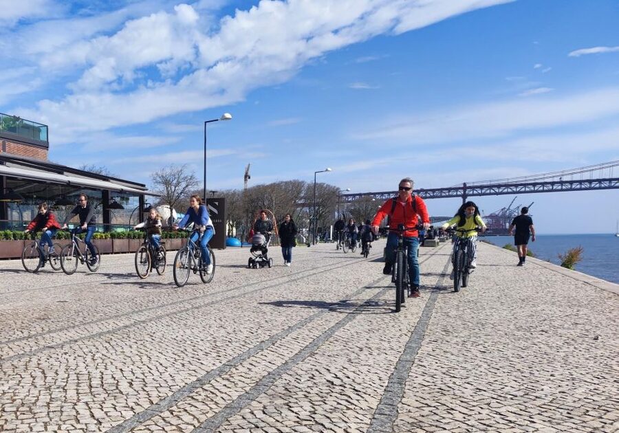 Lisbon: Bike Tour From City Center to Belem - Price and value: what $18 buys (and what you’ll still pay)