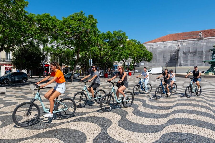 Lisbon Bike Tour: Langs de rivier van Belém naar Lissabon - Finishing at Cais do Sodré: Plan Your Next Step