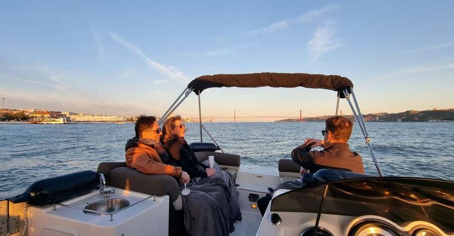 Lisbon: Boat Tour with Champagne - Belém Marina to the Rose Compass: what the start feels like