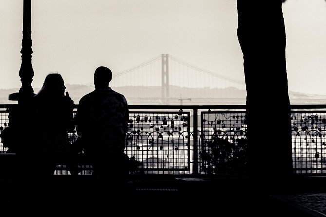 Lisbon by Night: Golden and Blue Hour Photography Walk - Gear and practical tips so your night photos actually work