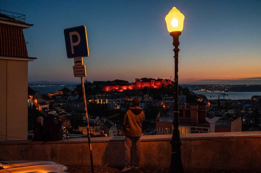 Lisbon by Night: Golden and Blue Hour Photography Walk - Should you book this Lisbon Golden and Blue Hour photography walk?