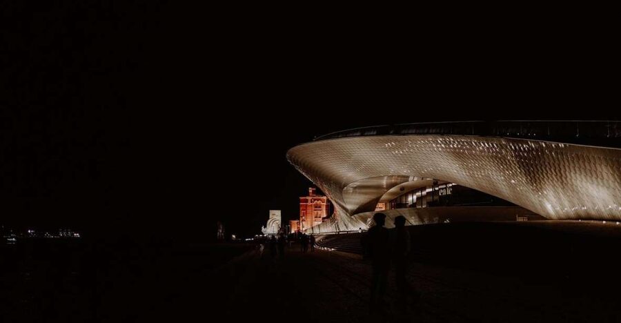 "Lisbon by Night" private tour - Key highlights worth your attention