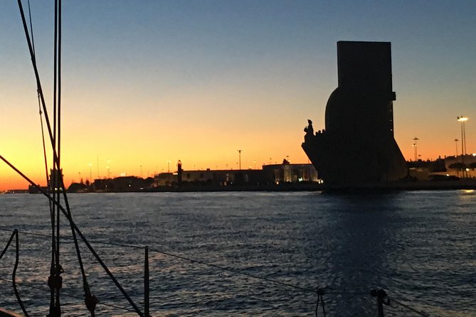 Lisbon by Night Sailing Tour with White or Rosé Wine & Light Snacks - Wine, Light Snacks, and the Date-Night Mood