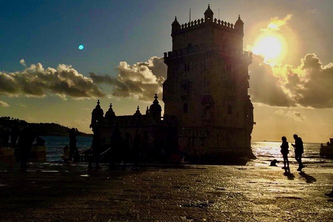 "Lisbon by Night" up to 6 people, private tour - Private Group, Real Flexibility (Up to 6 People)