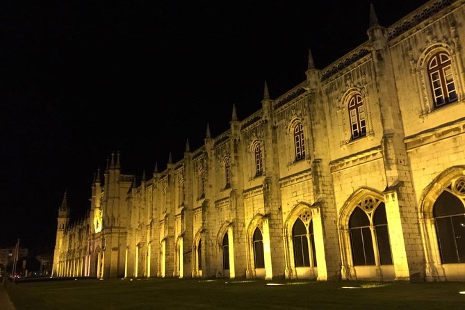 "Lisbon by Night" up to 6 people, private tour - The Guide Matters: Cláudio Henrique’s Pride and Pace