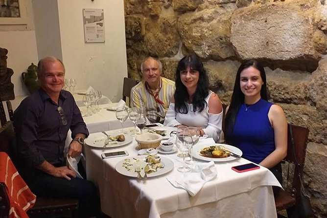 Lisbon By Night with Dinner and Fado Show Included - Your guide matters: storytelling and small moments