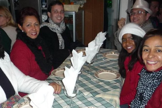 Lisbon By Night with Dinner and Fado Show Included - Who this Lisbon by Night experience is best for