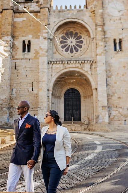 Lisbon: Capture its Charm with a Laidback Photoshoot - What to wear: your photographer gives the season-based advice for a reason