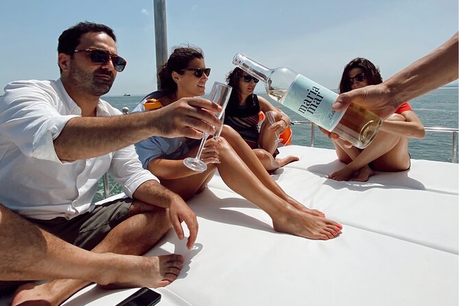 Lisbon: Catamaran Luxury Sunset and Wine Tour - The Crew Makes or Breaks the Moment