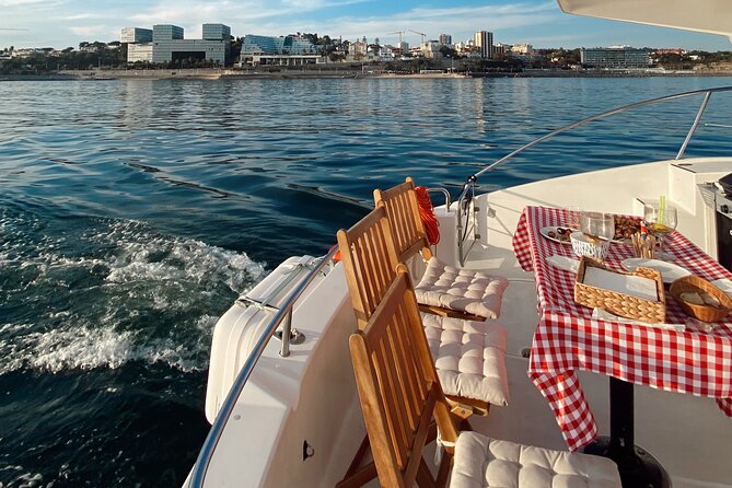 Lisbon: Catamaran Luxury Sunset and Wine Tour - Catamaran Comfort: Space, Sightlines, and Staying Unbothered