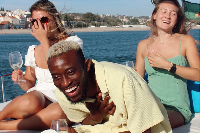 Lisbon: Catamaran Luxury Sunset and Wine Tour - Price and Value: What $35.98 Actually Buys You