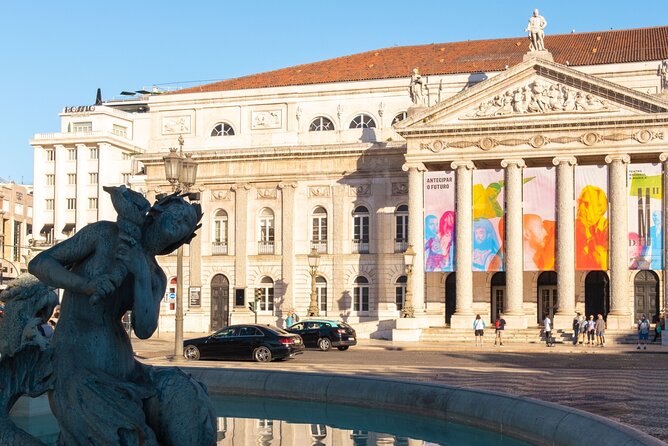 Lisbon (Chiado-Baixa) Scavenger Hunt and Sights Self-Guided Tour - Family-Friendly, Couples-Friendly, and Surprisingly Social