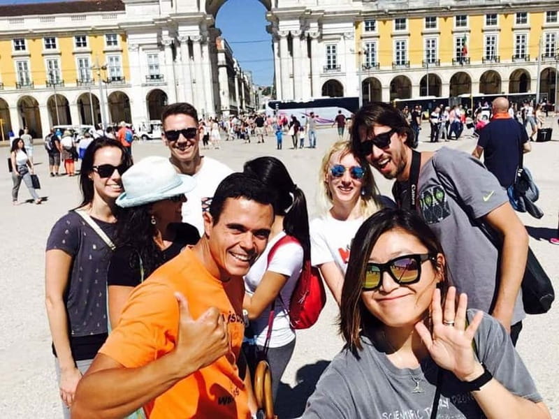 Lisbon: City Highlights Guided Walking Tour - Camões Square and your final takeaway: a Lisbon map you can use later