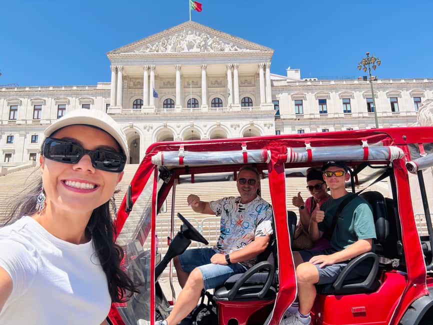 Lisbon: City Highlights Tour by Tuk Tuk - Tuesday and Saturday option: Ladra flea market time