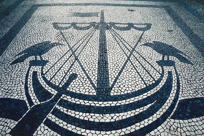 Lisbon city of the seven hills - Private Tour - Miradouro stops for Lisbon light: Senhora do Monte and Doors of the Sun