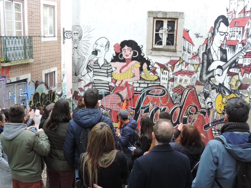 Lisbon: City Sightseeing Private Tour with Guide - Baixa highlights: Rua Augusta, Rossio, São Domingos Church, and the Jewish Memorial